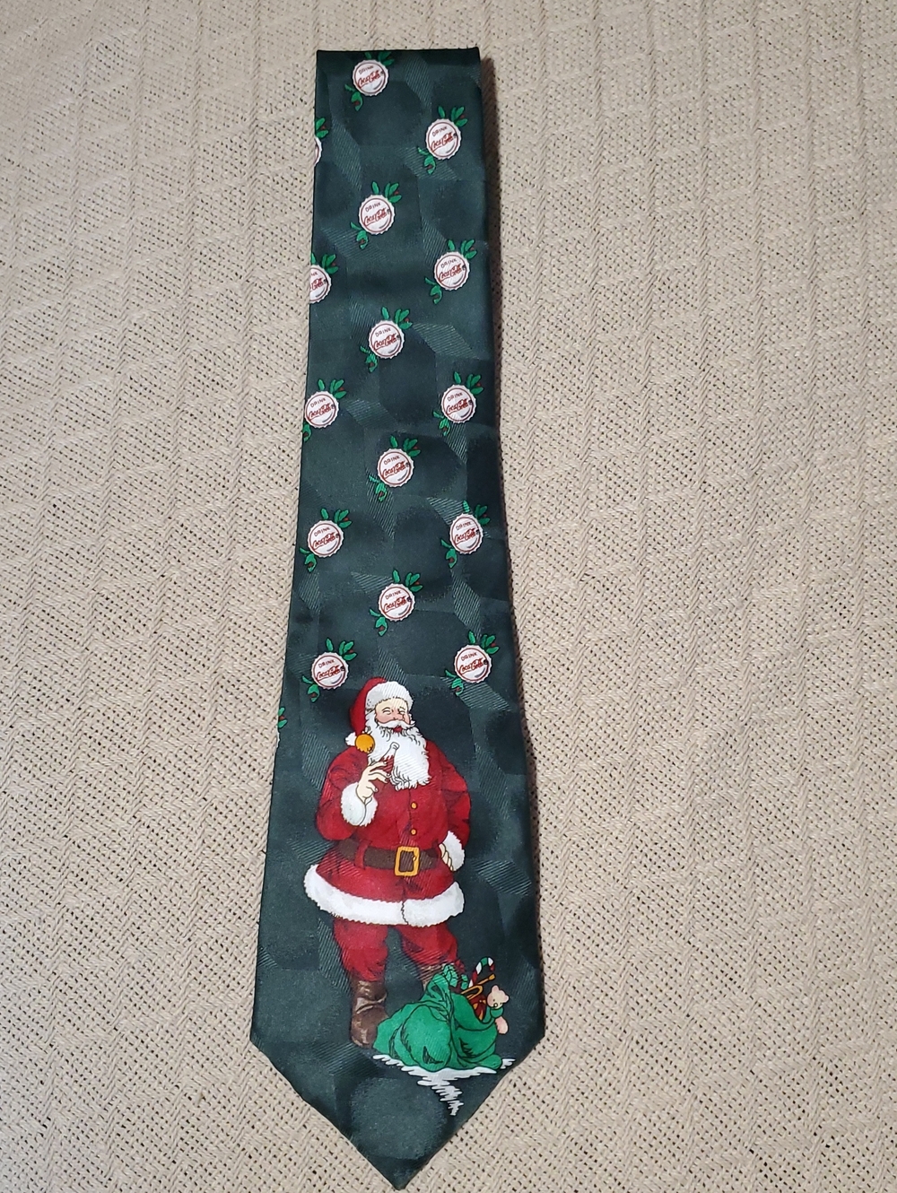 Vintage Coca Cola Green Santa Claus Novelty Tie Christmas Holiday